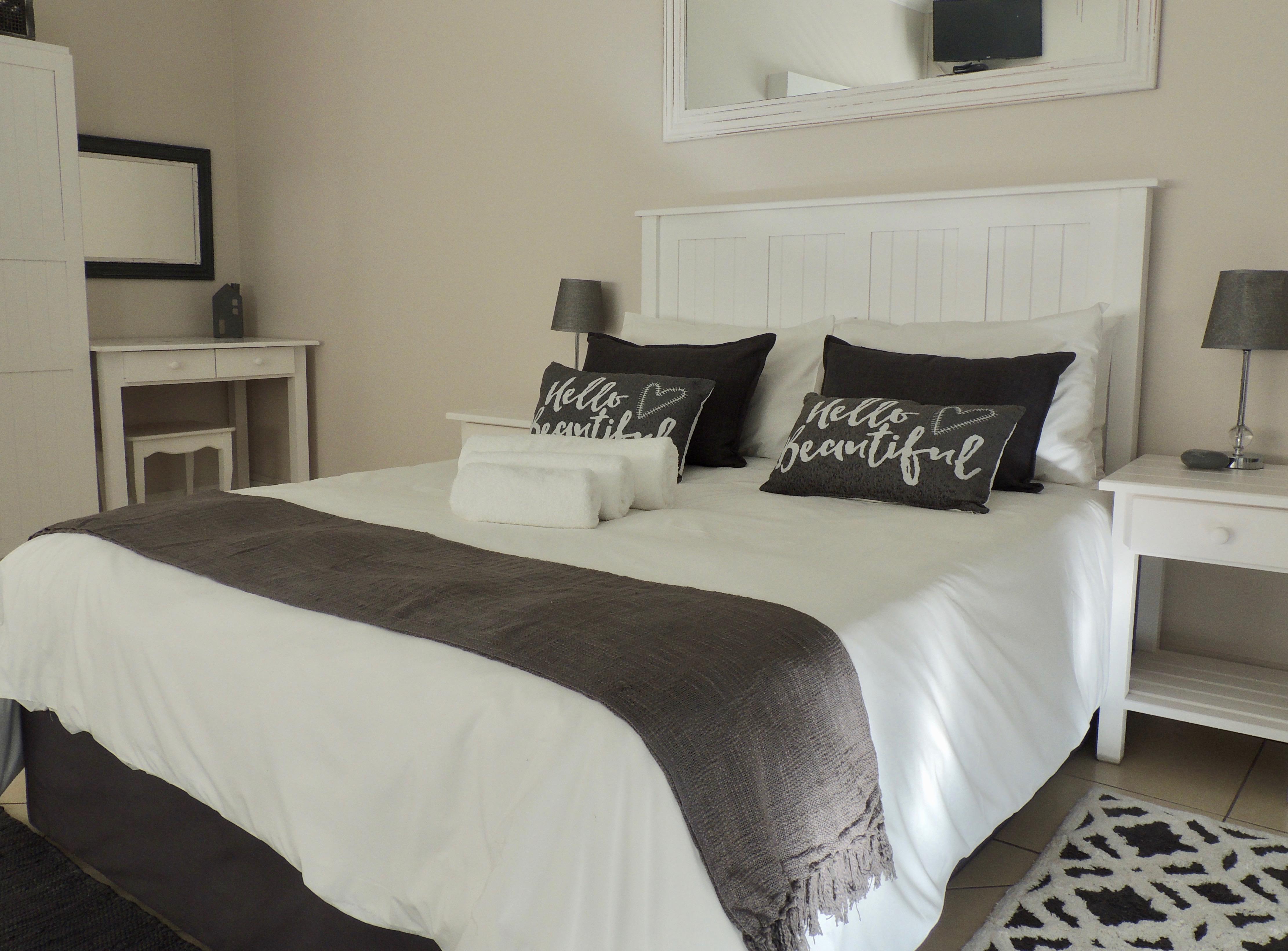 La Mer Guesthouse Port Elizabeth Ngoại thất bức ảnh