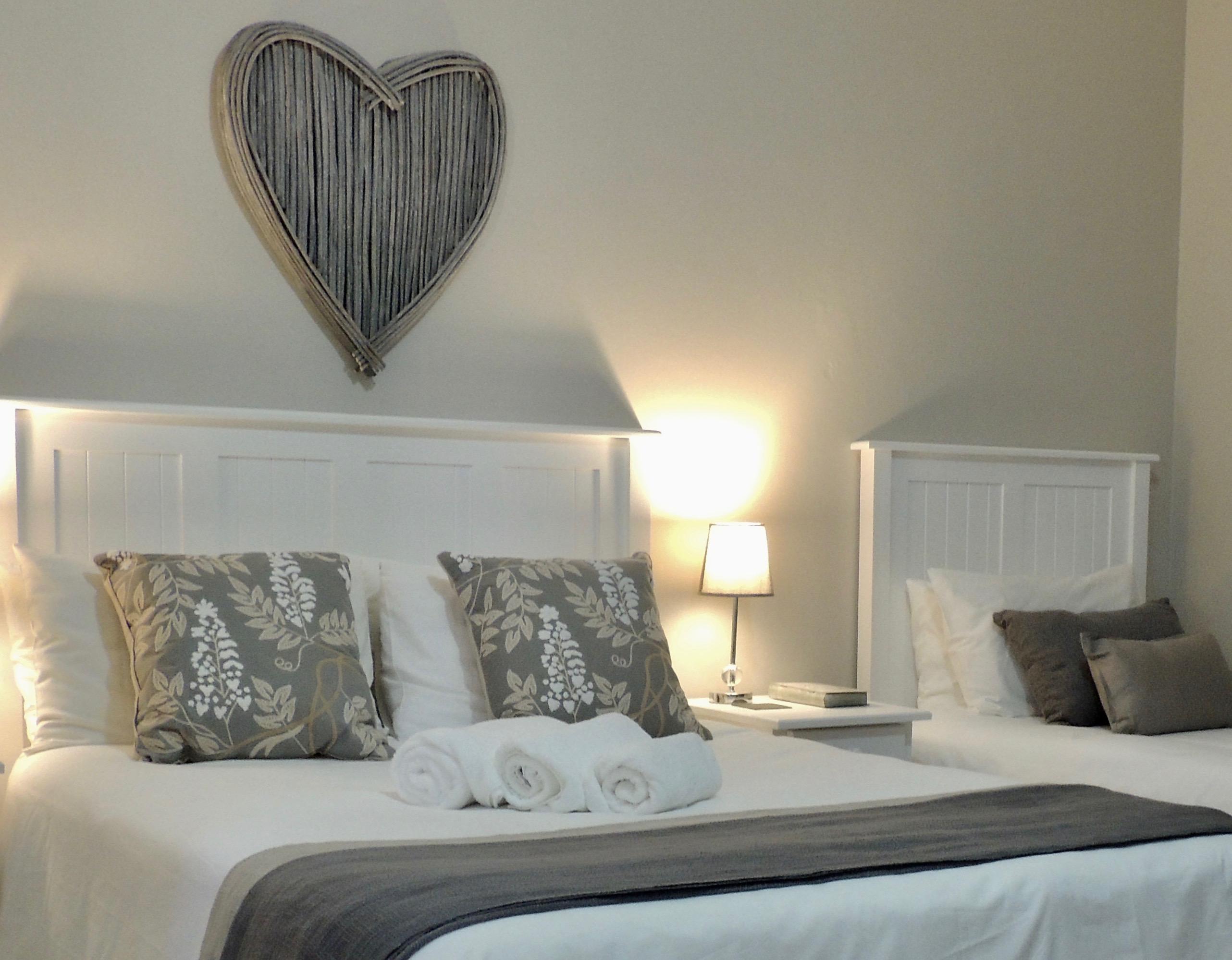 La Mer Guesthouse Port Elizabeth Ngoại thất bức ảnh