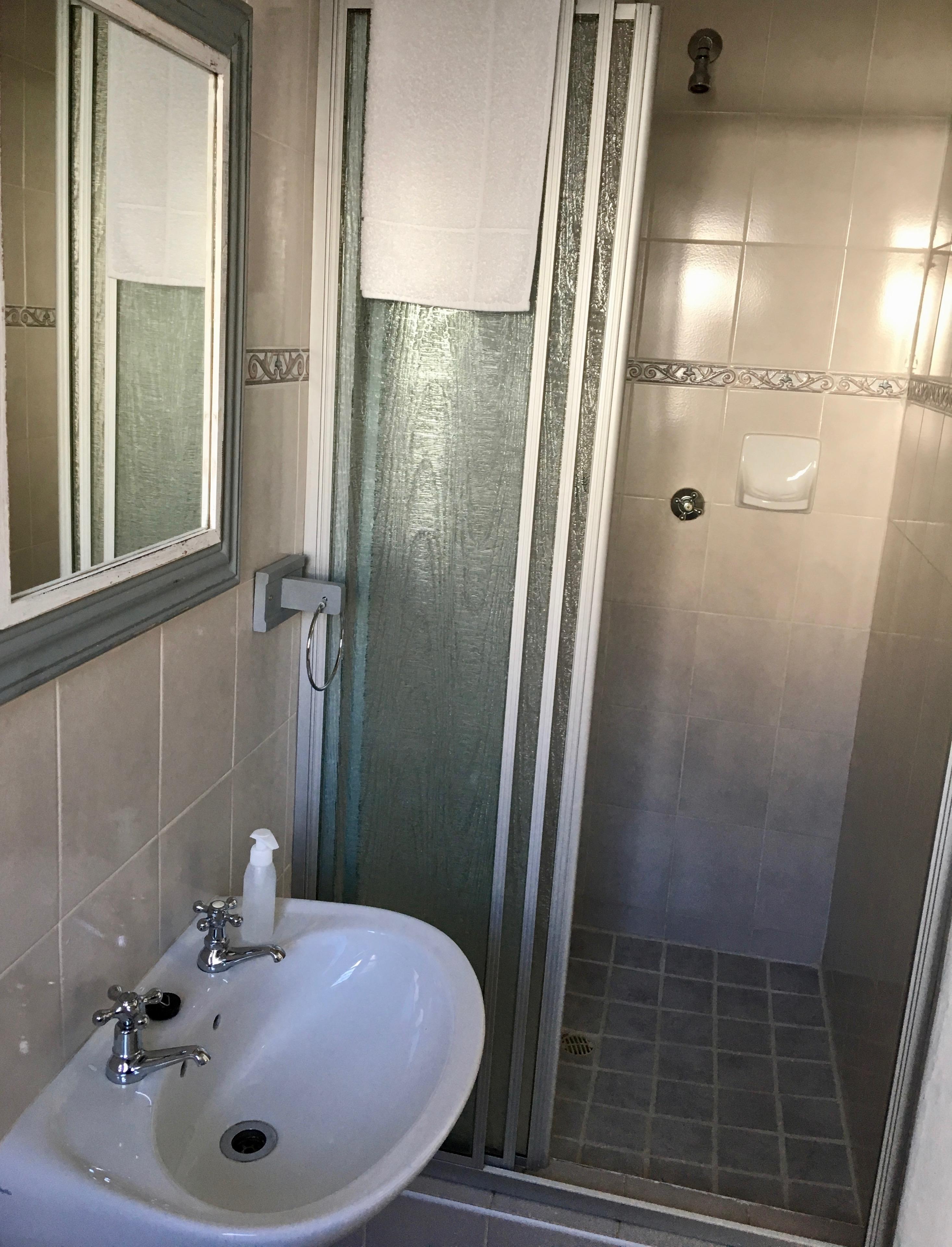 La Mer Guesthouse Port Elizabeth Ngoại thất bức ảnh