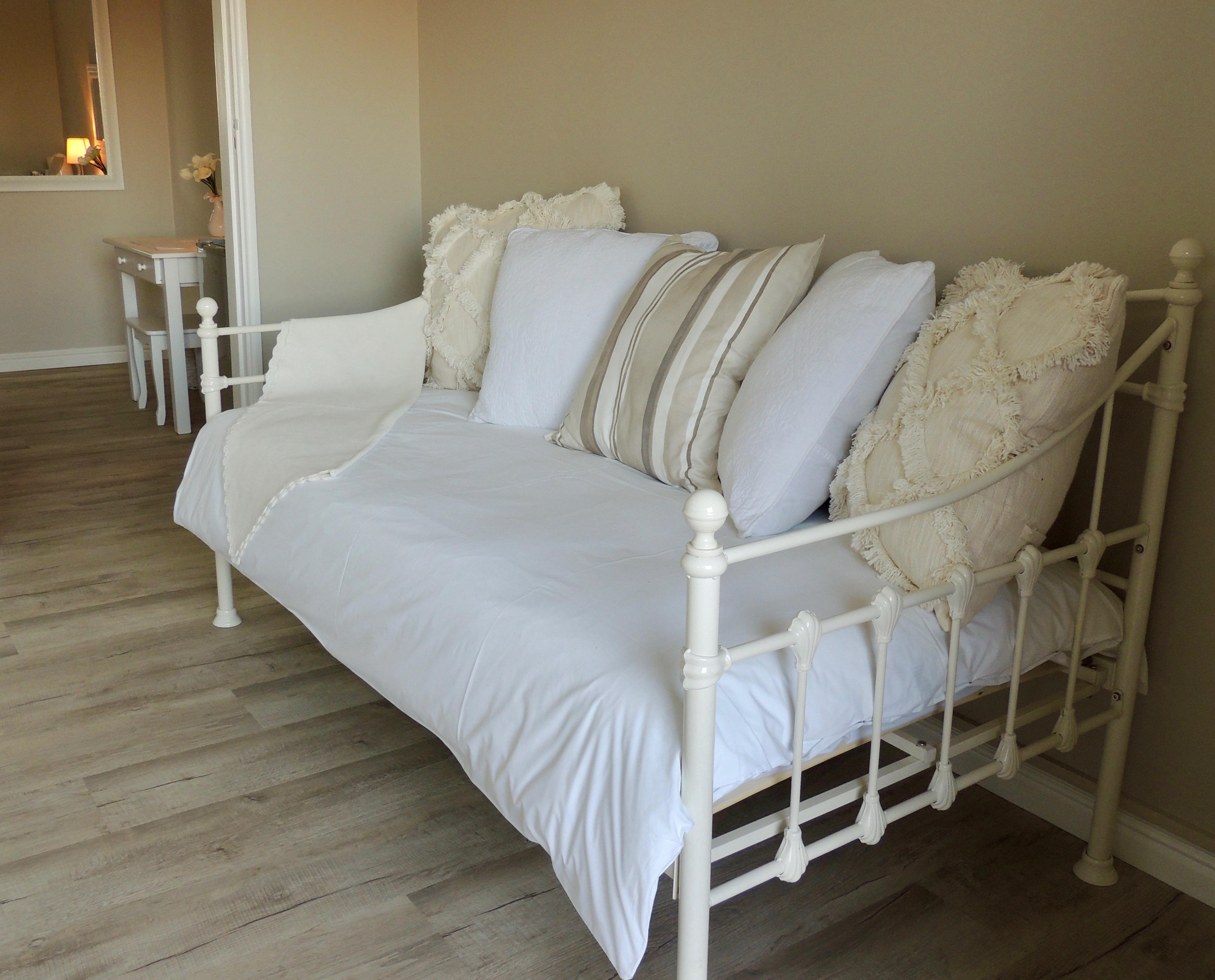 La Mer Guesthouse Port Elizabeth Ngoại thất bức ảnh