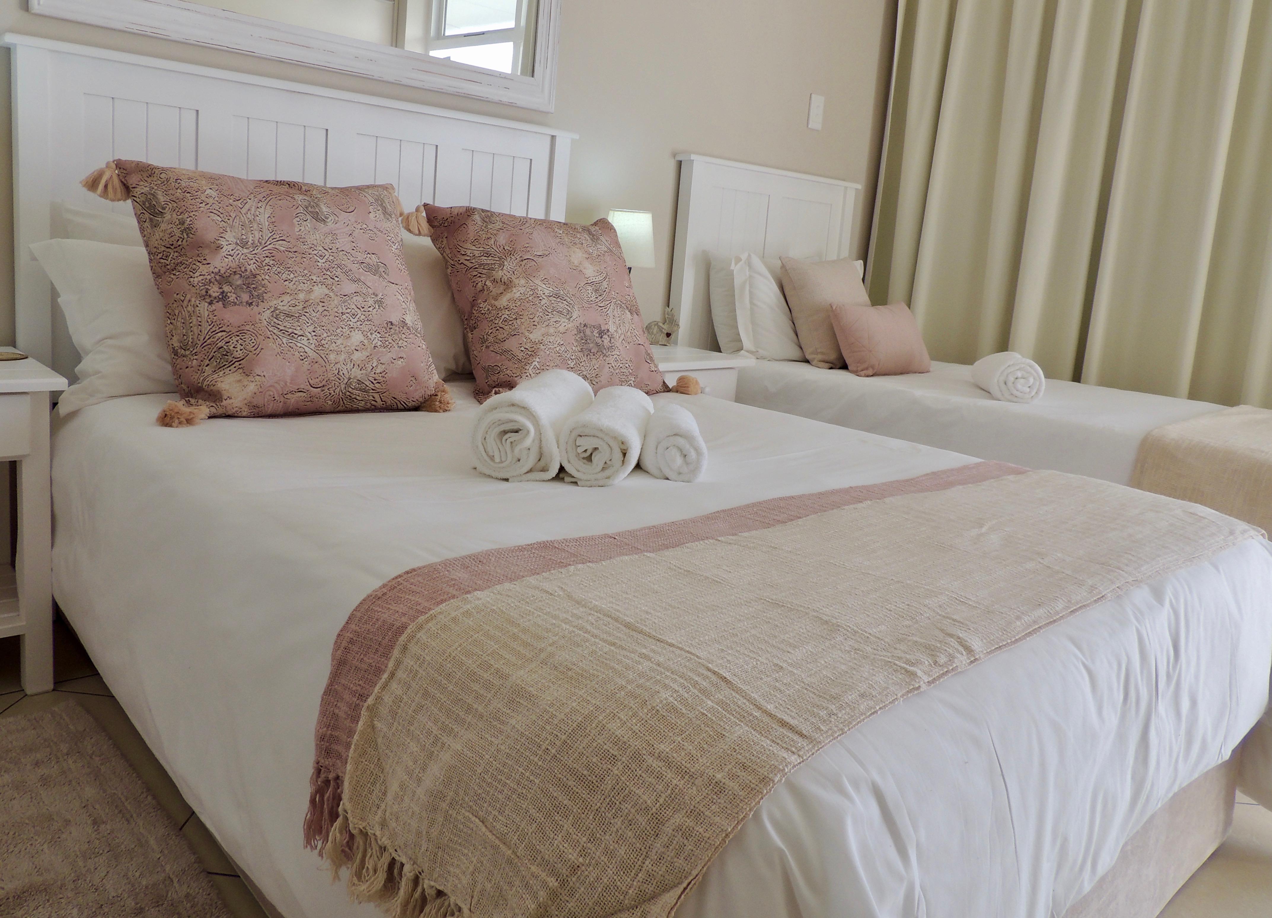 La Mer Guesthouse Port Elizabeth Ngoại thất bức ảnh