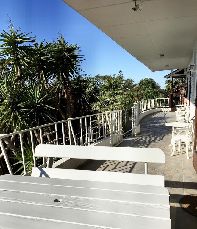 La Mer Guesthouse Port Elizabeth Ngoại thất bức ảnh