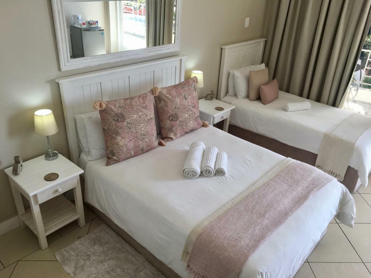 La Mer Guesthouse Port Elizabeth Ngoại thất bức ảnh